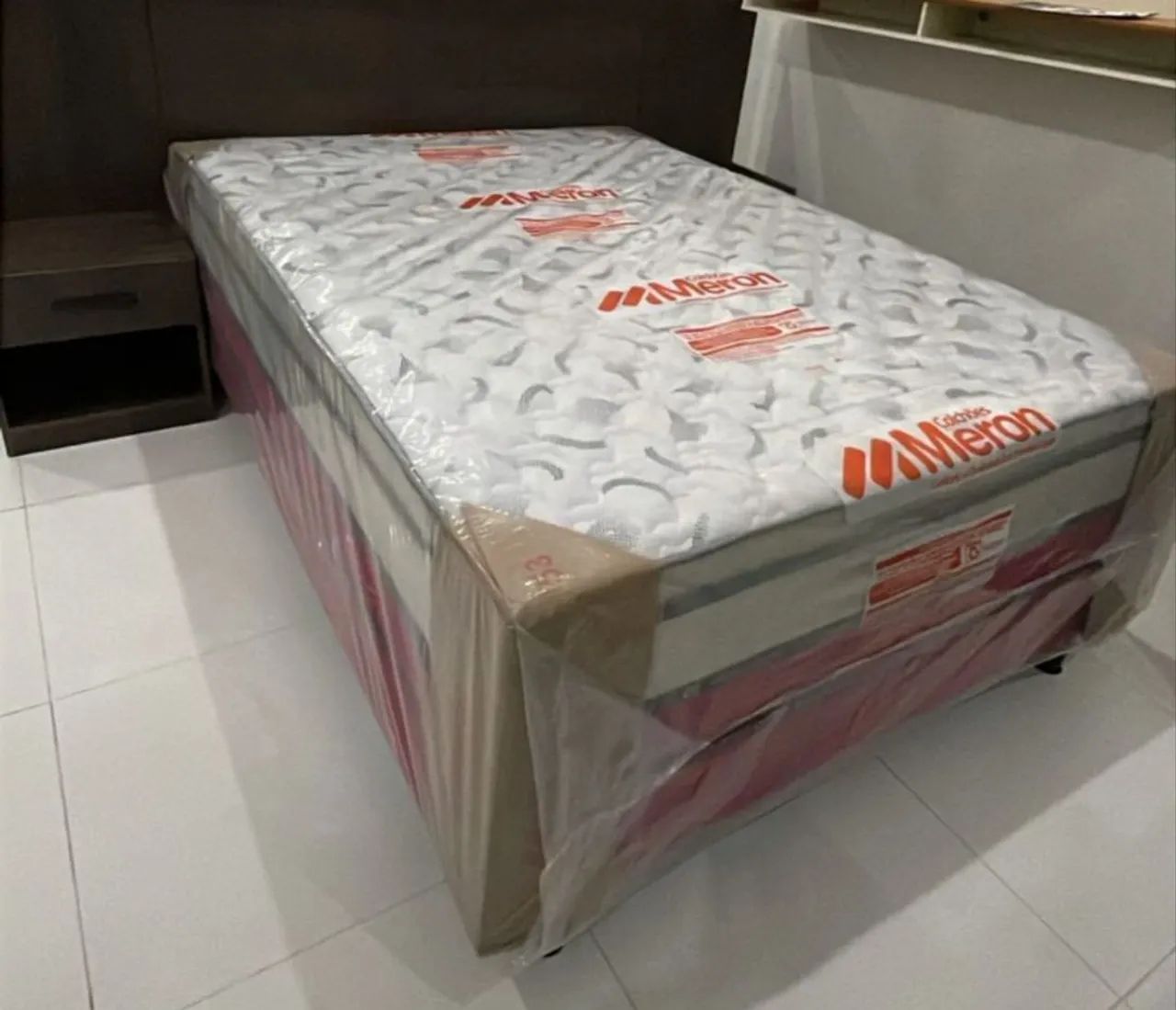 Cama box de casal 