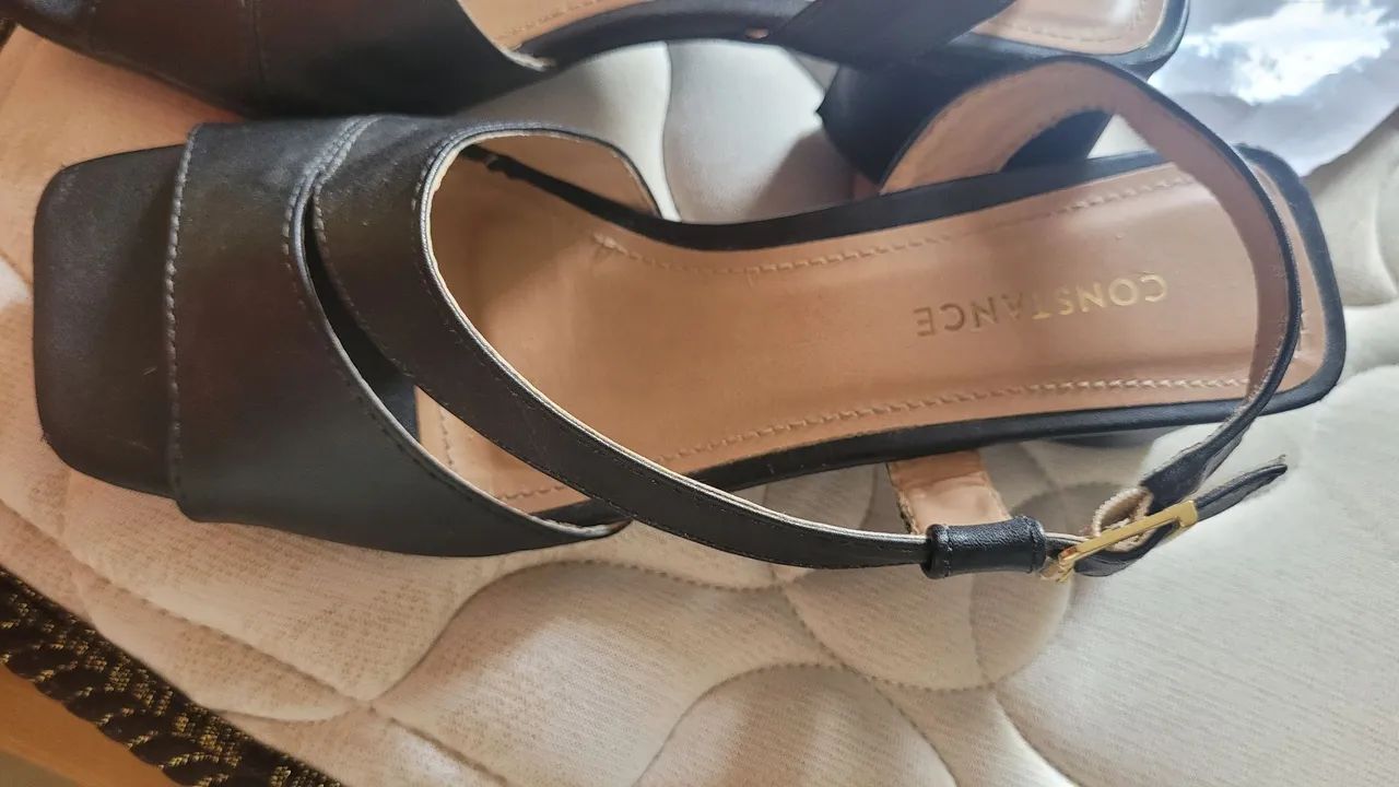 Sandália Constance Tam 38 só R$49 - Foto 3