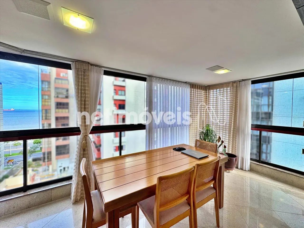 04 quartos transformado em 03 180m²; com vista pro mar e sol da manhã - Foto 2
