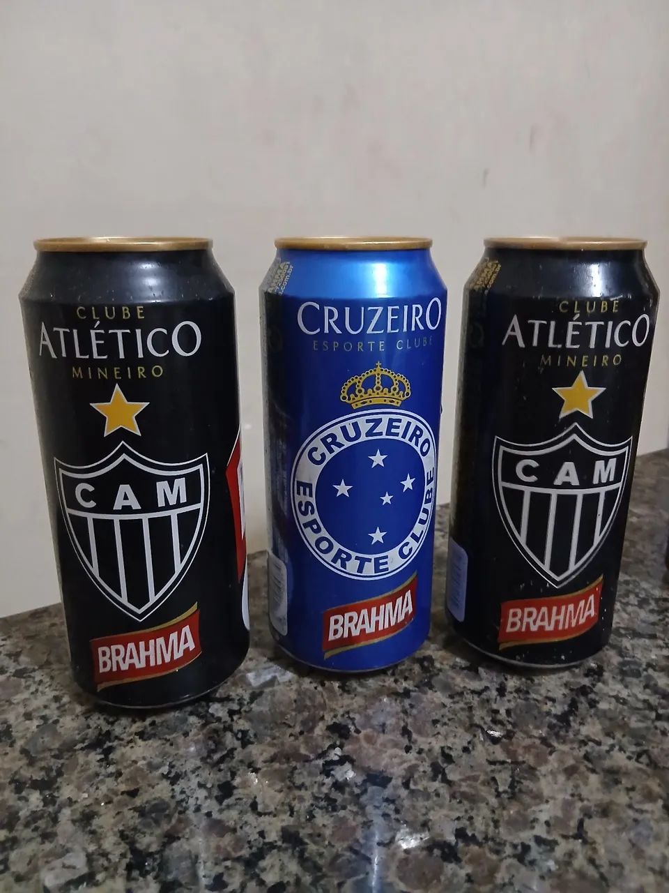 Coleção antigas latas de cerveja  - Foto 3