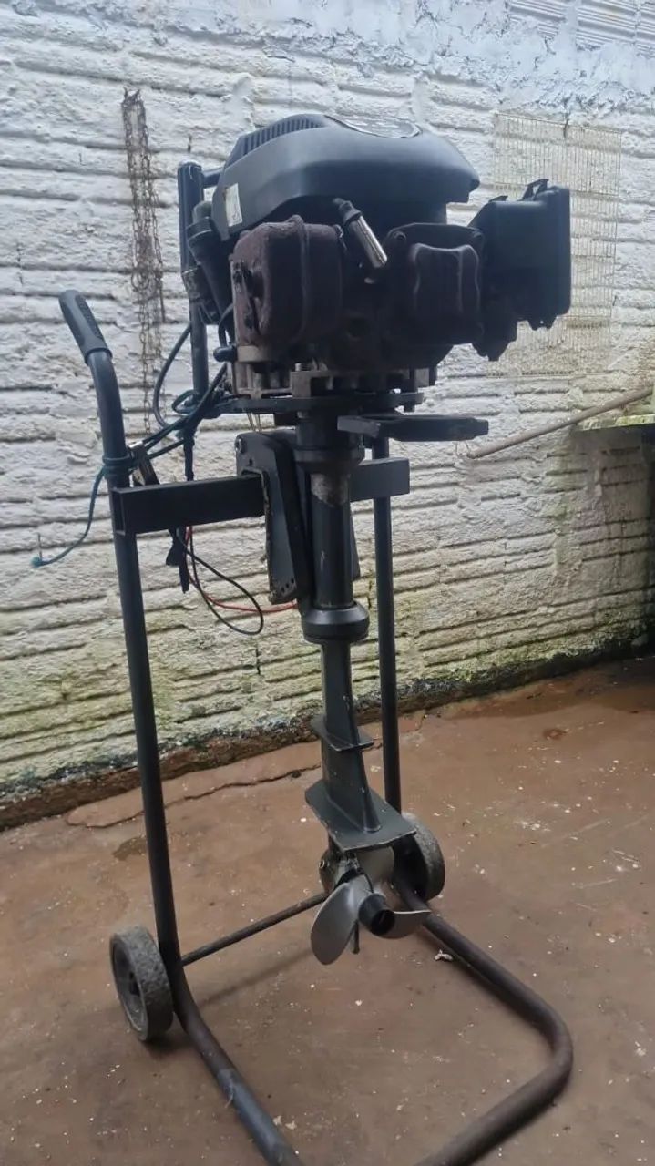 Motor de popa com rabeta vertical - Foto 2