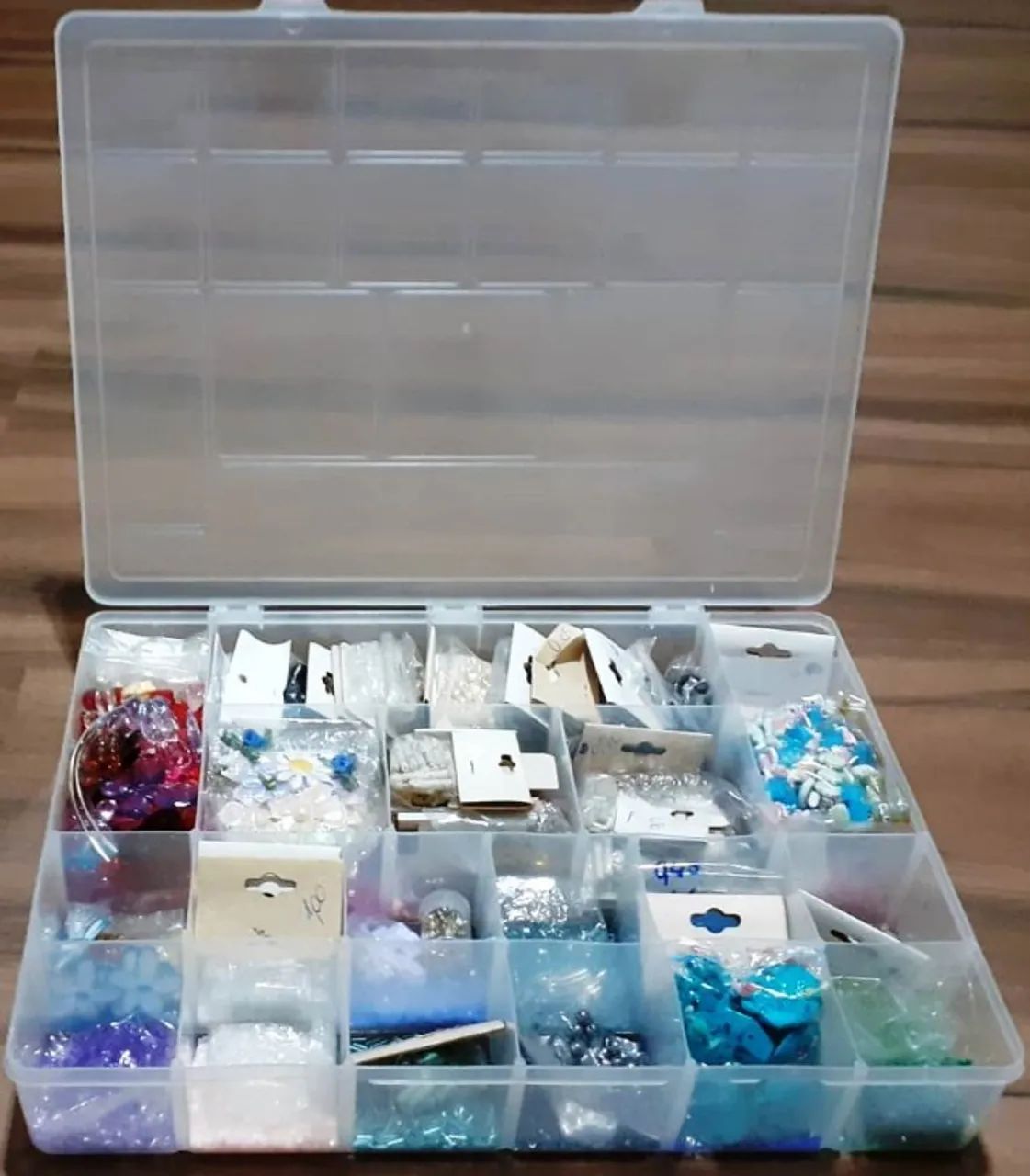 kit de miçangas, pedrarias e apliques - Foto 3