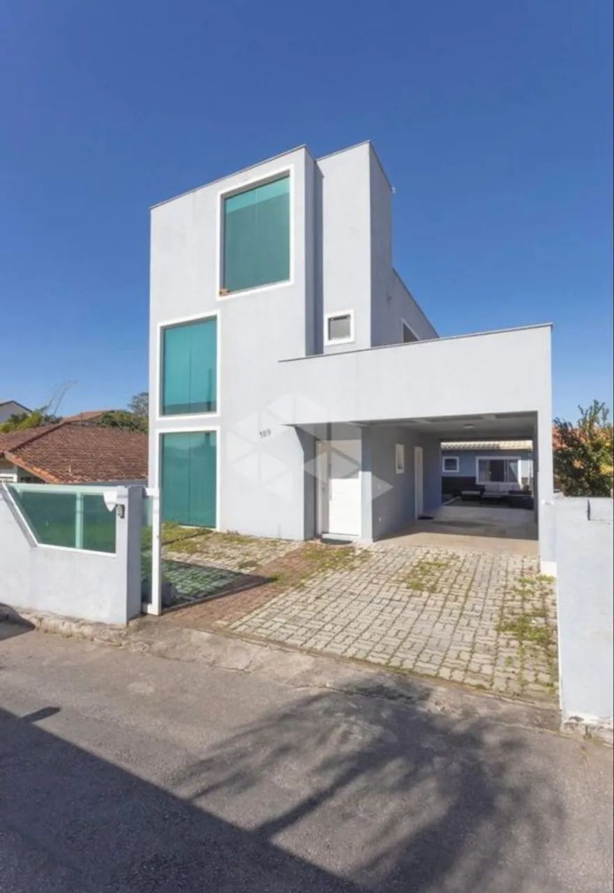 Casa em Condomínio 220M² - para Alugar