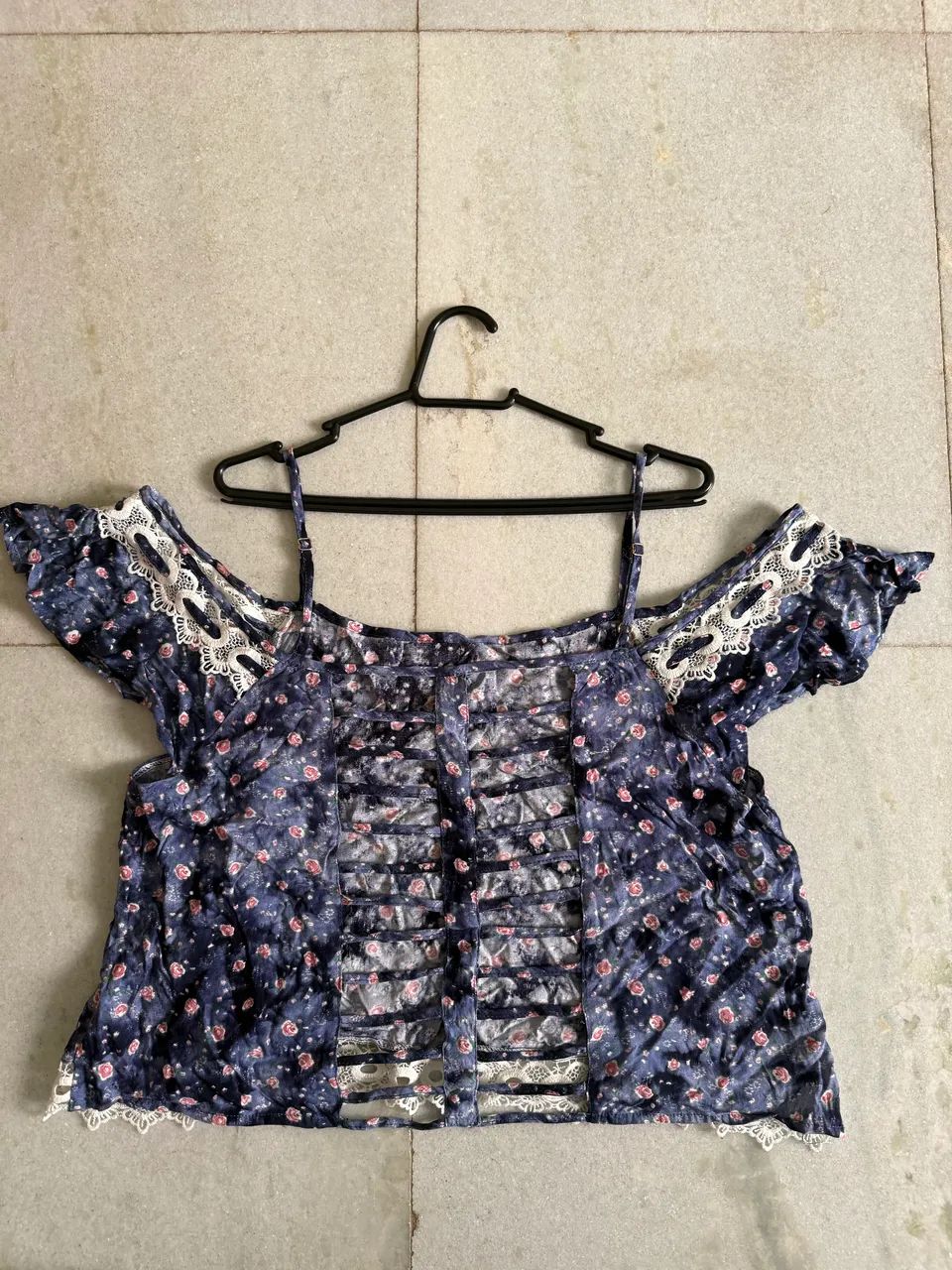 Blusa ciganinha ombro a ombro G - Foto 2