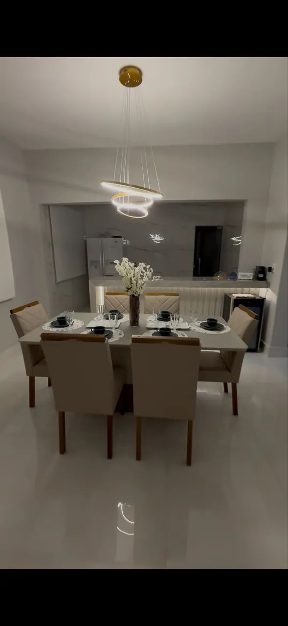 Mesa 6 cadeiras 