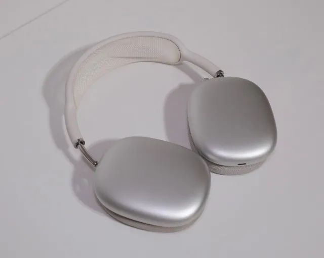 AirPods Max 第1世代(Lightning) AirPods Max Apple - versão Lightning (1ª geração) - Usado com