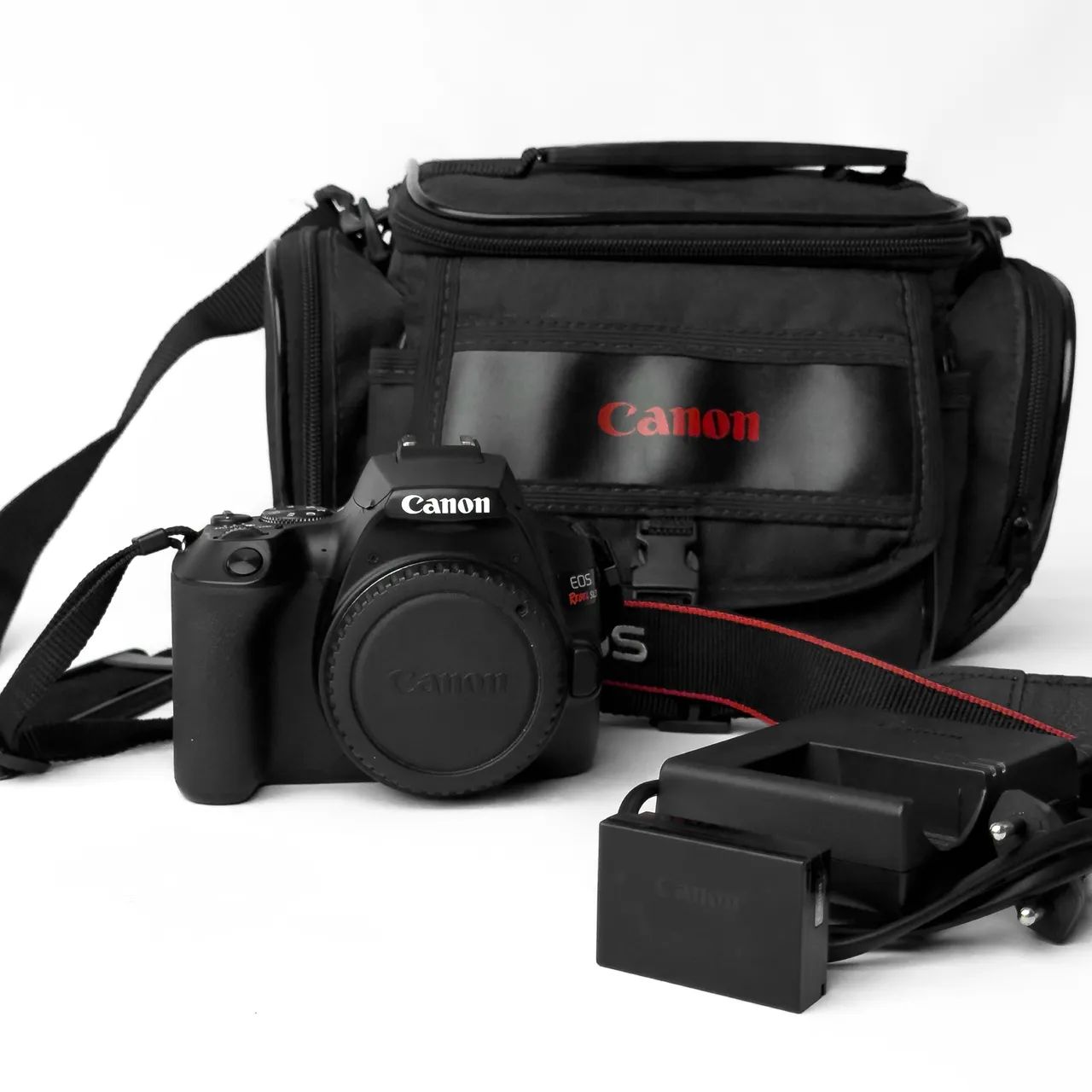 Câmera Canon SL3 + Lente 18-55mm (11 MESES DE USO)