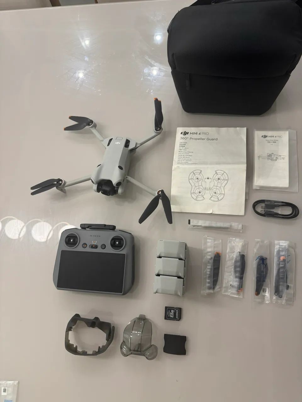 Drone Dji Mini 4 Pro Fly More Combo Dji Rc 2 Com Tela Dji043 Cinza