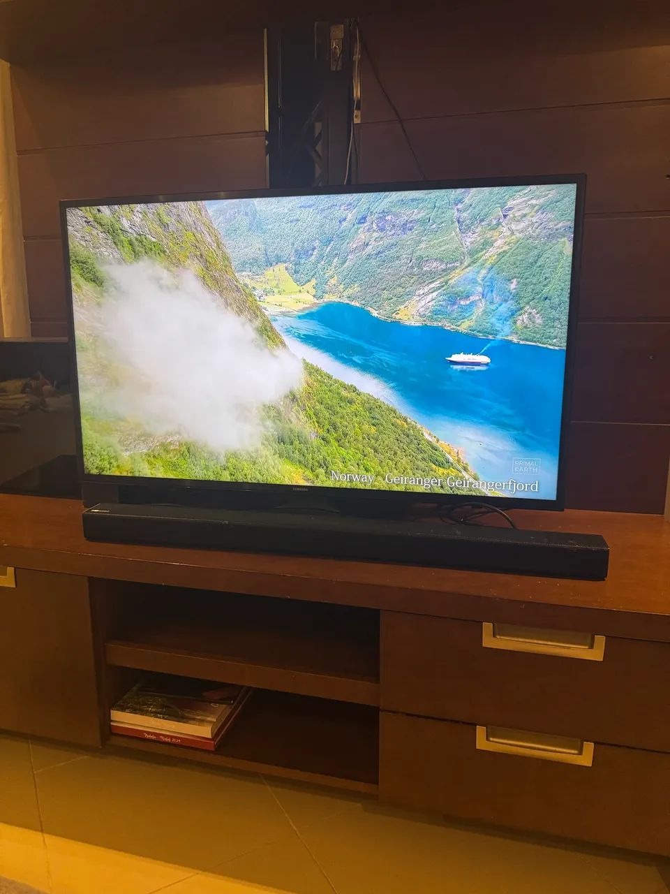 Smart TV Samsung 43" 4K UHD