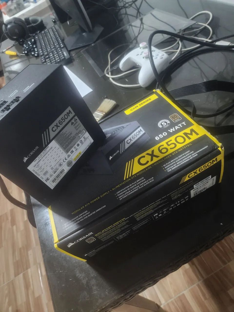 Fonte corsair cx650m