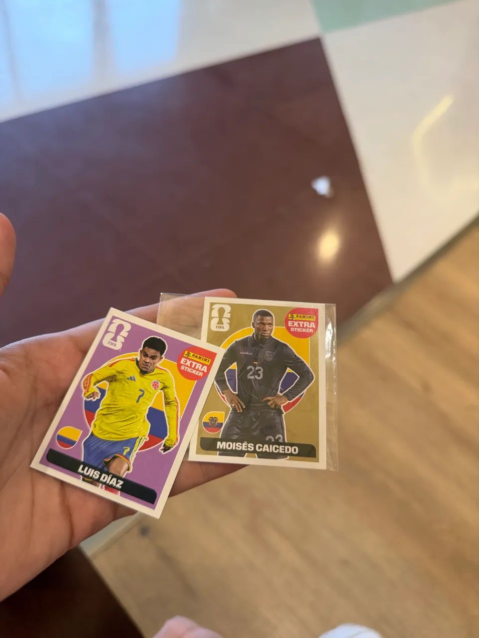 Figurinhas Extra Sticker Panini FIFA 2026 - Luís Díaz e Moisés Caicedo