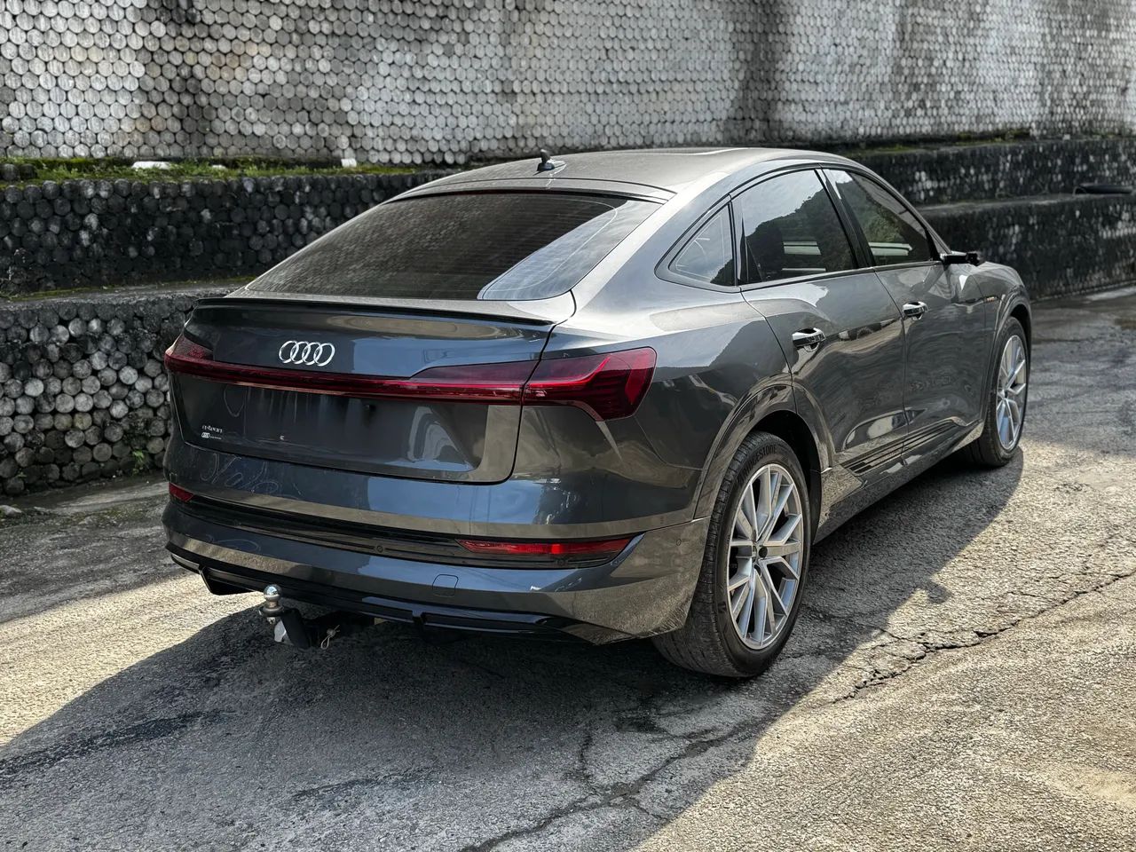 Audi E-Tron Sportback Perf. Aut. (elétrico) 2023 - Foto 2
