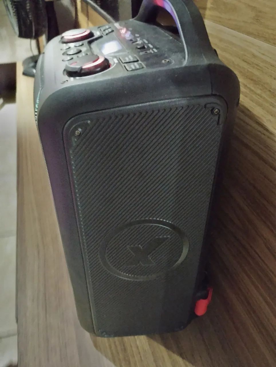 Som 600 volts  - Foto 3