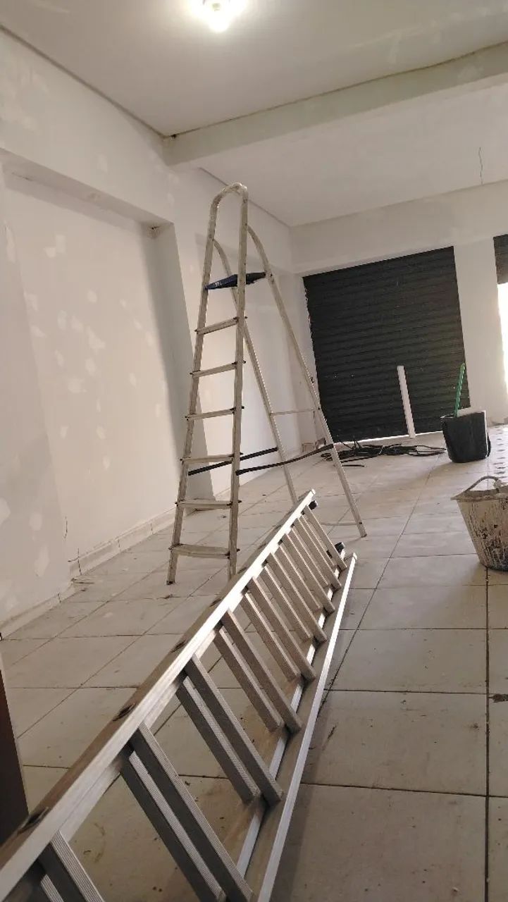 Pintor disponível