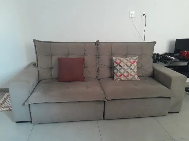 sofá de 4 lugares retrátil e reclinável - Foto 2