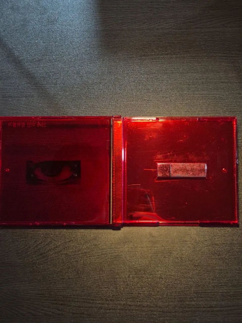 グラキャン　KWON JI YONG G-DRAGON-[Kwon Ji-Yong] EP Album 4G USB+Serial Number Bigbang G