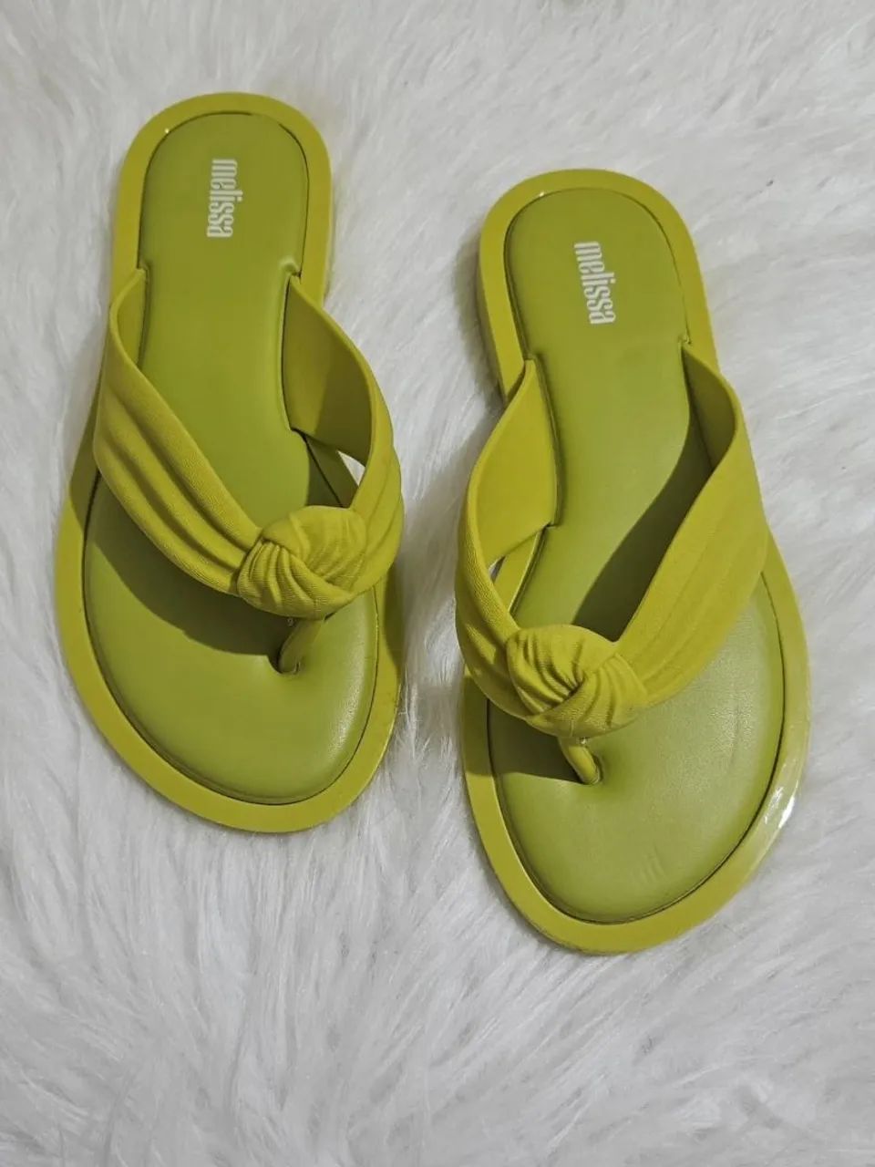 Melissa nova tamanho 36 $80 