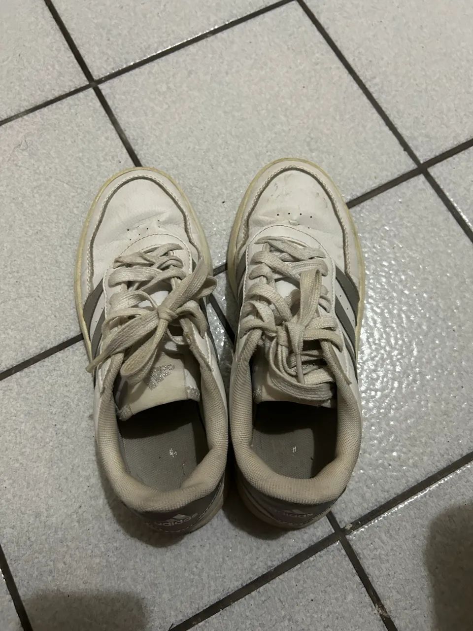 Tênis adidas usado pouco  - Foto 3