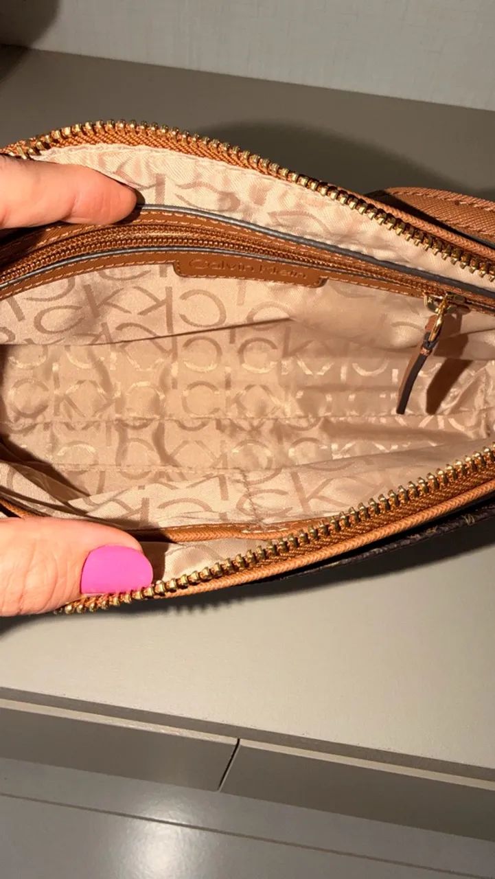 Calvin Klein Bolsa Nova Original em Couro - Foto 2