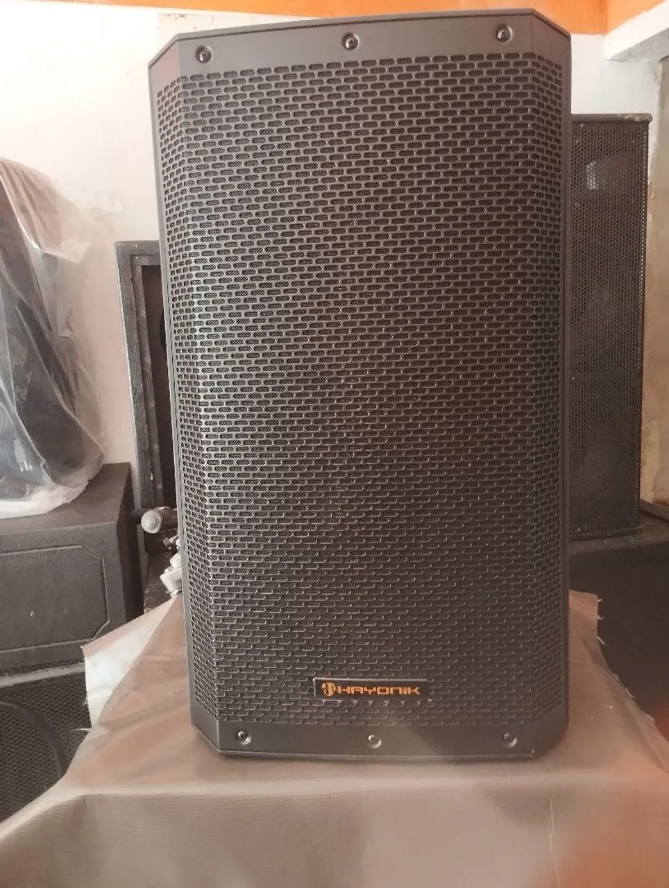 Vendo 2 caixas de som Hayonik Ativa. - Foto 2