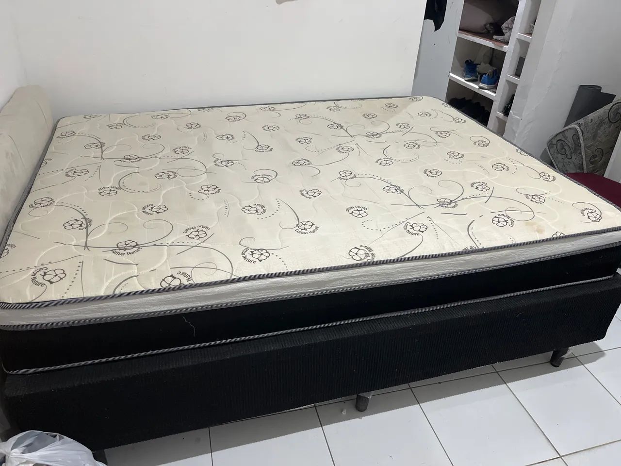 Cama casal Box 