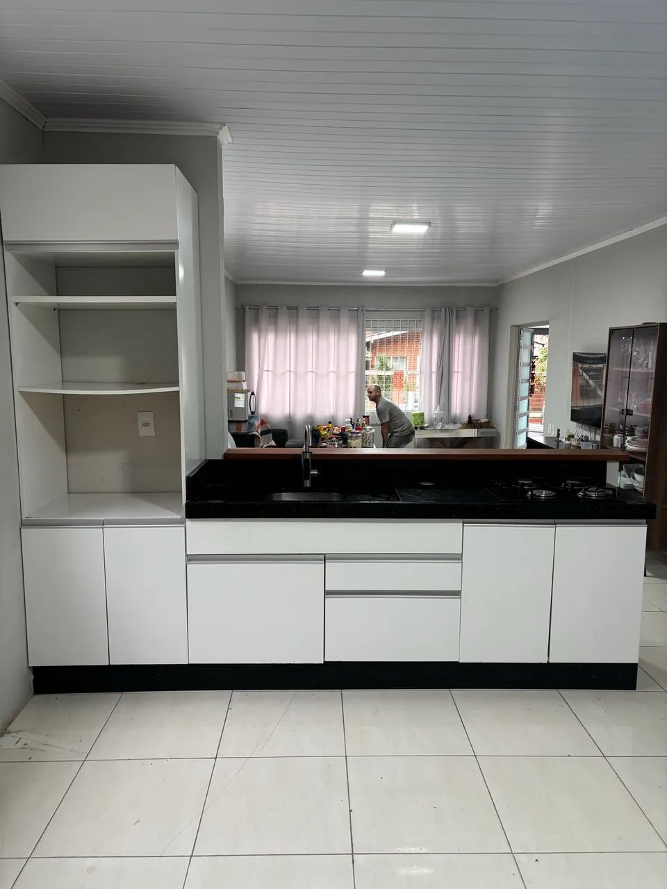 Balcão de Cozinha em granito, armário e cooktop - Foto 3