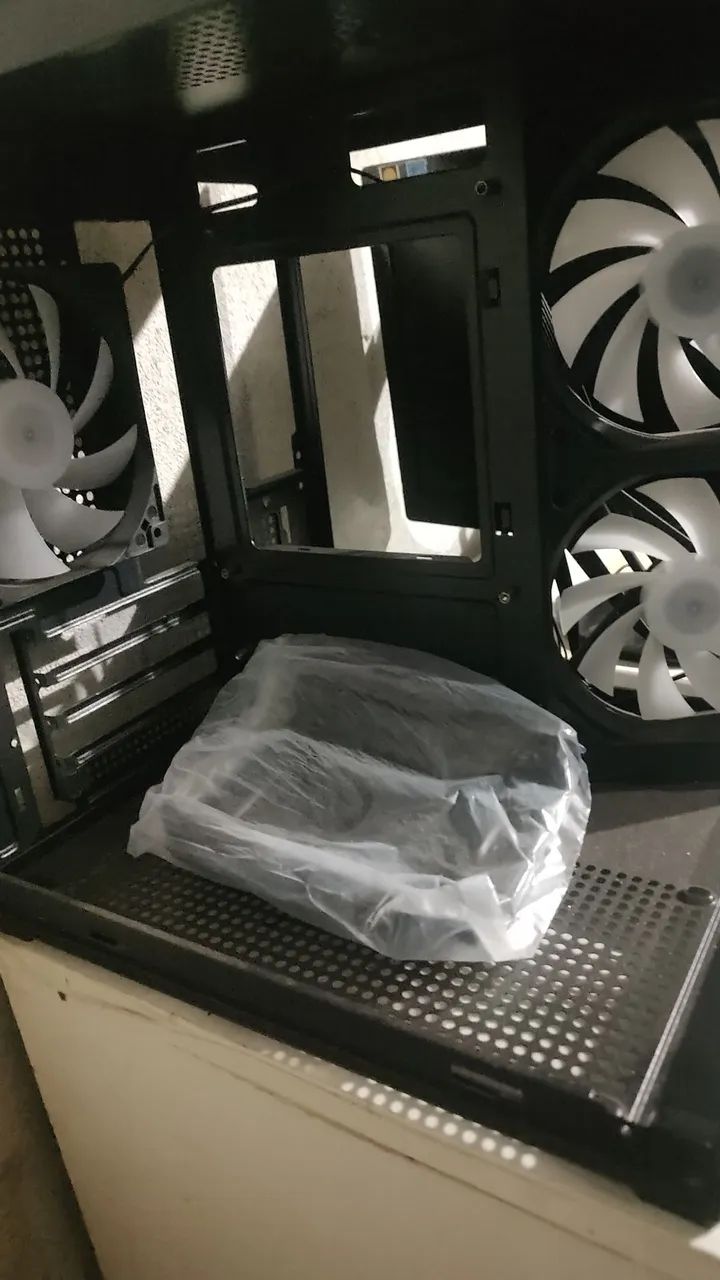 Gabinete AIGO darkflash aquário - Foto 2