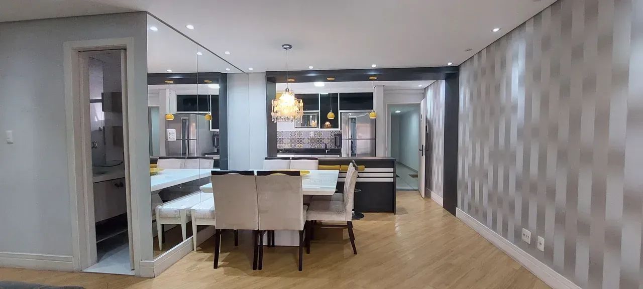Apartamento 69m², 2 dormitórios, 1 suíte, sacada - Foto 4