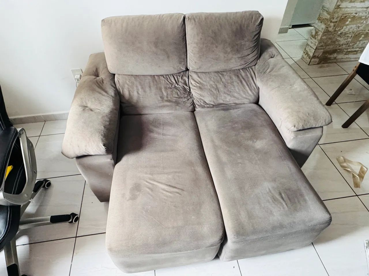 Sofá Retrátil 2 lugares 