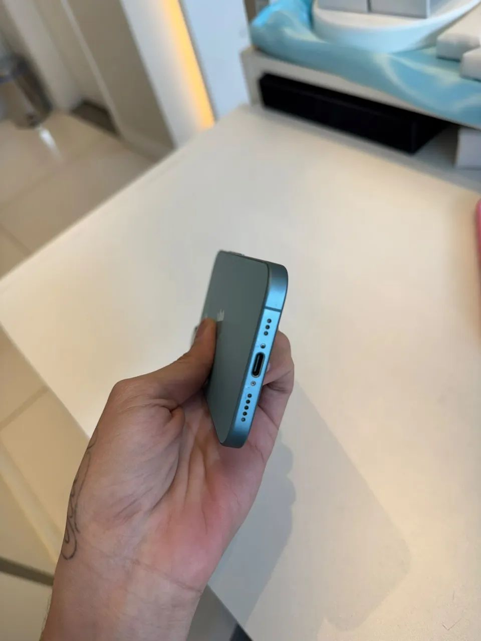 iPhone 16 128GB Azul - Foto 3