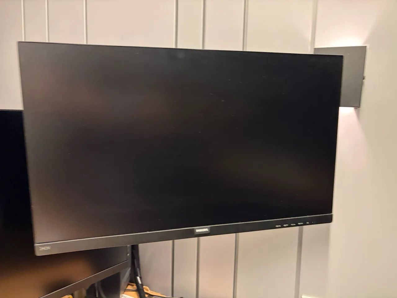 Monitor Philips 23? 