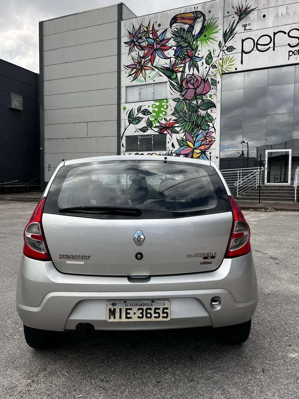 Renault Sandero Expression Hi-flex 1.6 8V 5P 2010 - Foto 5