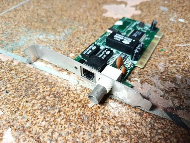 Placa de rede antiga PCI Rj45 e Coaxial Realtek RTL8029AS Ethernet comp. c/ MS-DOS