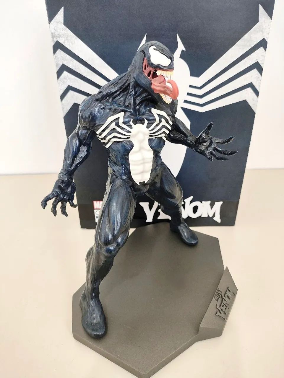 Venom Iron Studios - Foto 5