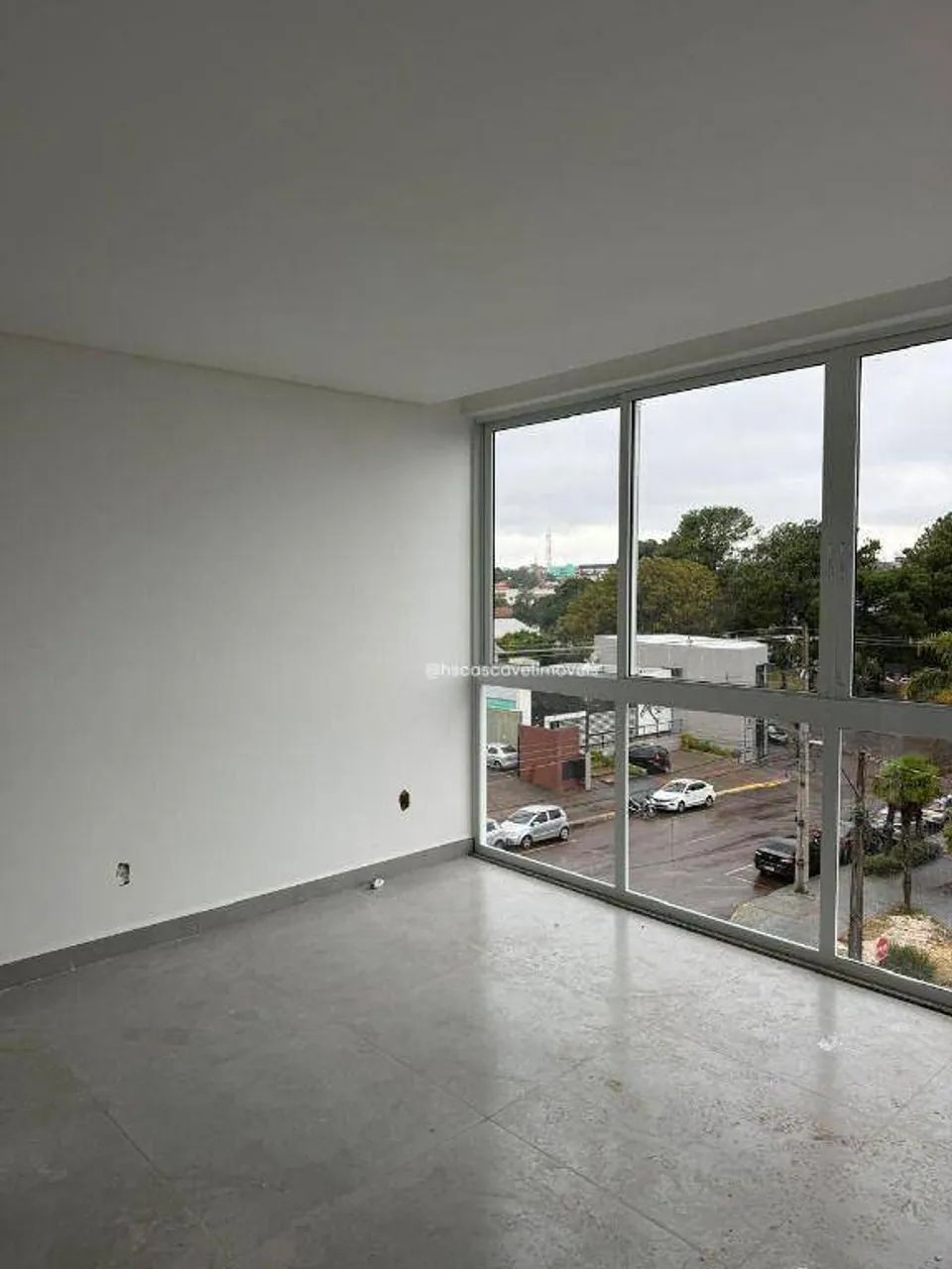 Sala comercial no centro próximo a policlínica - Foto 3