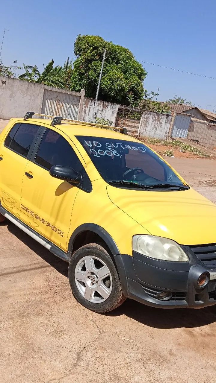 Volkswagen Crossfox CROSSFOX 1.6 Mi Total Flex 8V 5p 2008