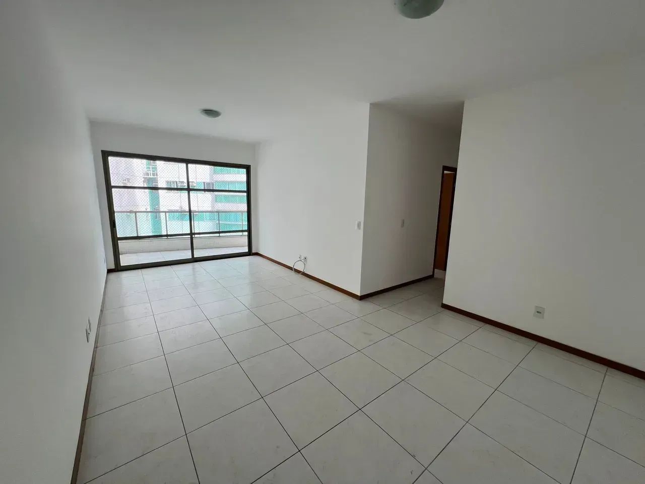 Apartamento com 3 Quartos para alugar, 100m² - Praia da Costa - Foto 2