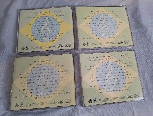 Coleção de 4 cds da série MPB Compositores  - Foto 2