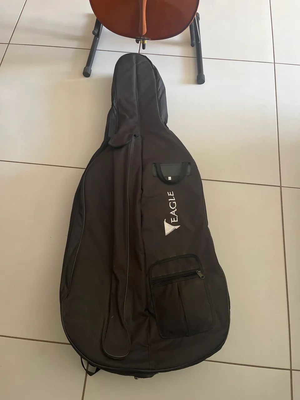 Violoncelo Eagle CE 300 - 3/4 - ótimo estado  - Foto 5
