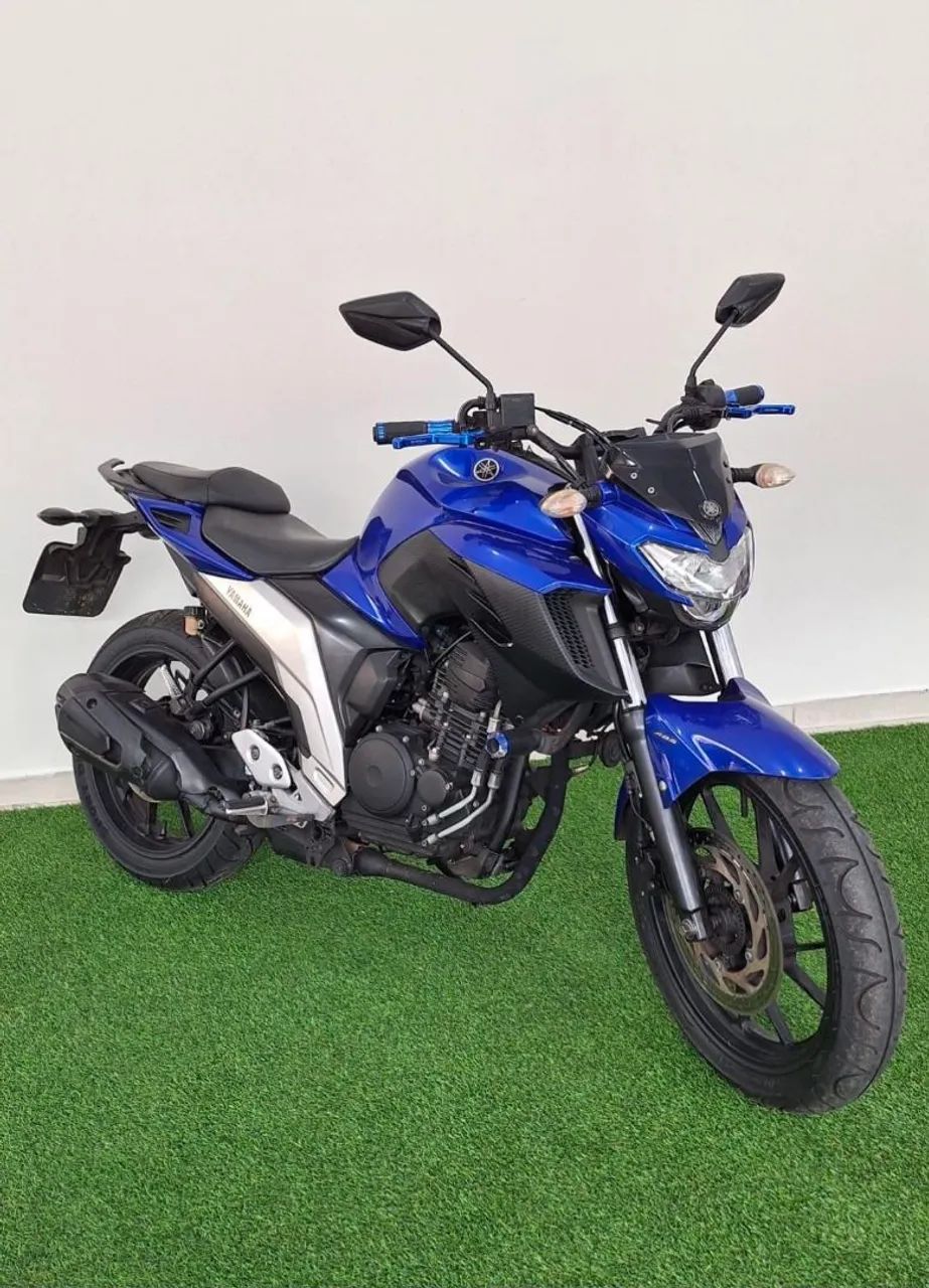 Fazer 250