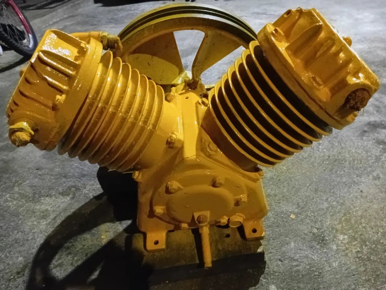 Cabeçote de Compressor Industrial - Usado - Foto 4