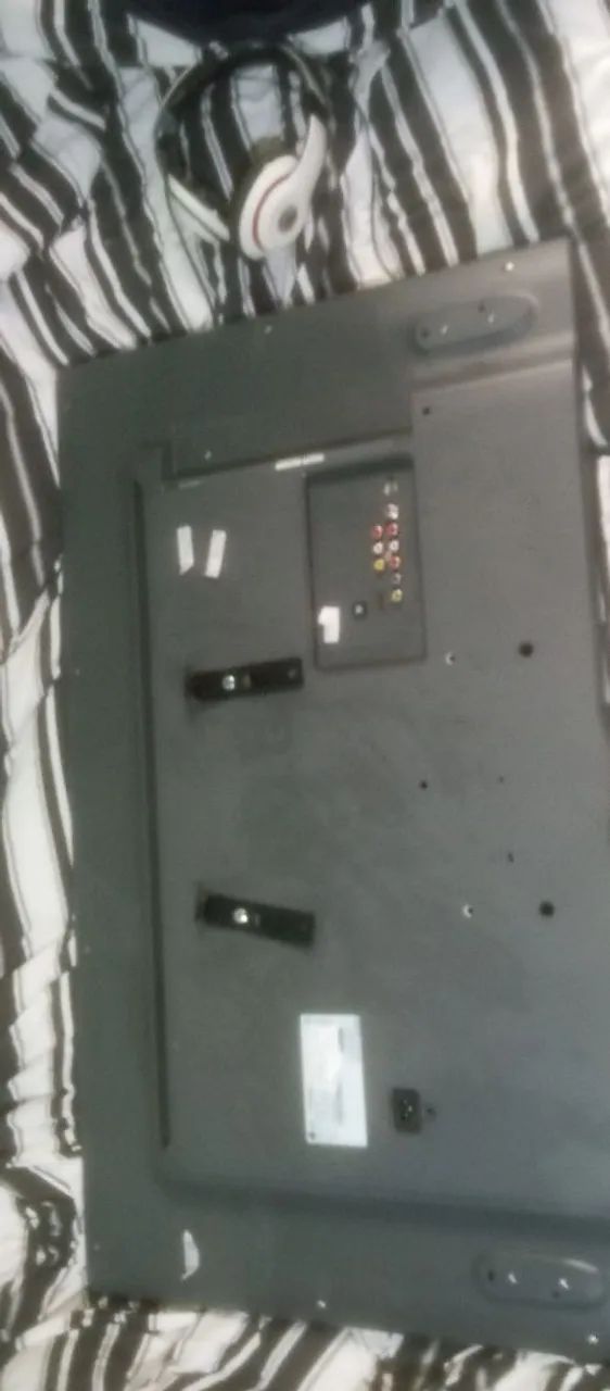 TVs com tela quebrada  - Foto 4