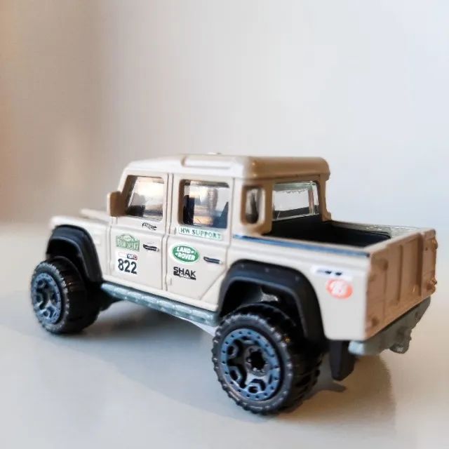 Hot Wheels - '15 Land Rover Defender Double Cab - Foto 4