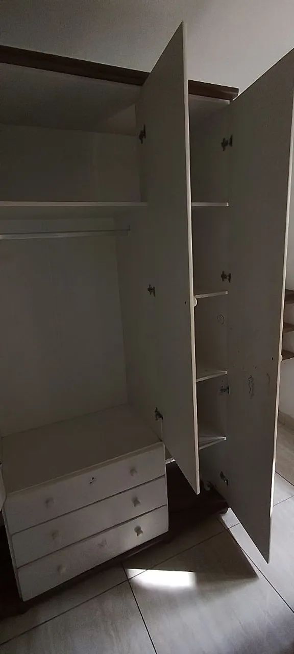 Guarda roupa usado  - Foto 2