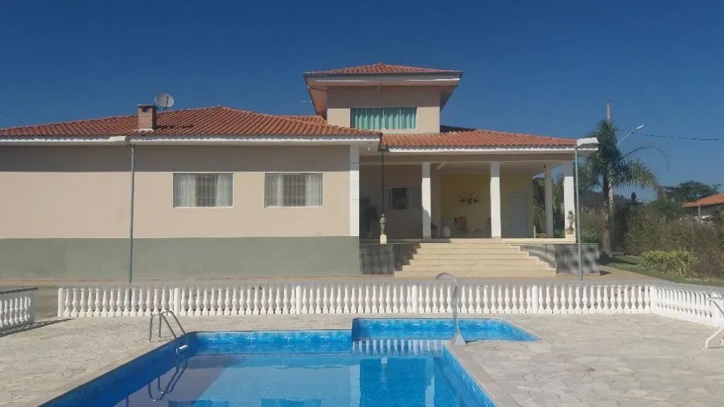Linda Chácara, 4 quartos 3 suites em Cajamar