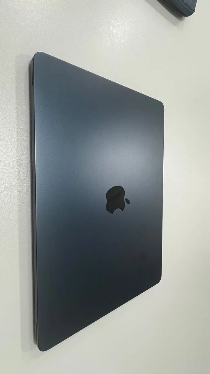 MacBook Air 13" Apple M3 (8GB RAM / 256GB) - Foto 2