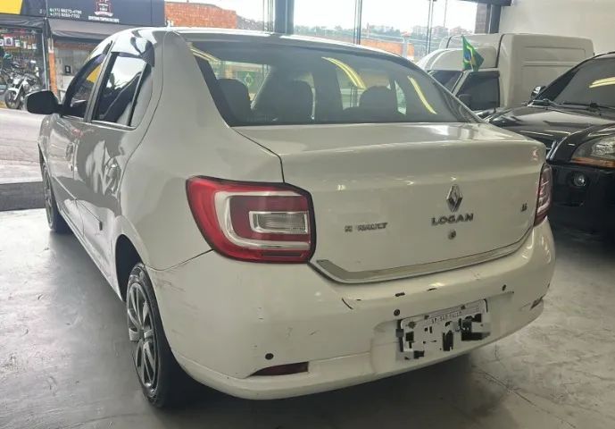 Renault Logan Expression Hi-flex 1.6 8V 4P 2014 - Foto 4