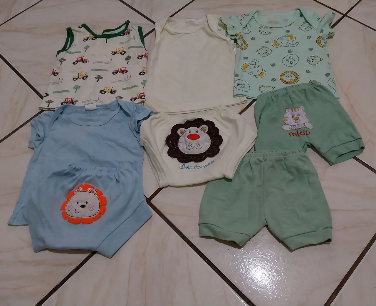 Roupas infantis  - Foto 3
