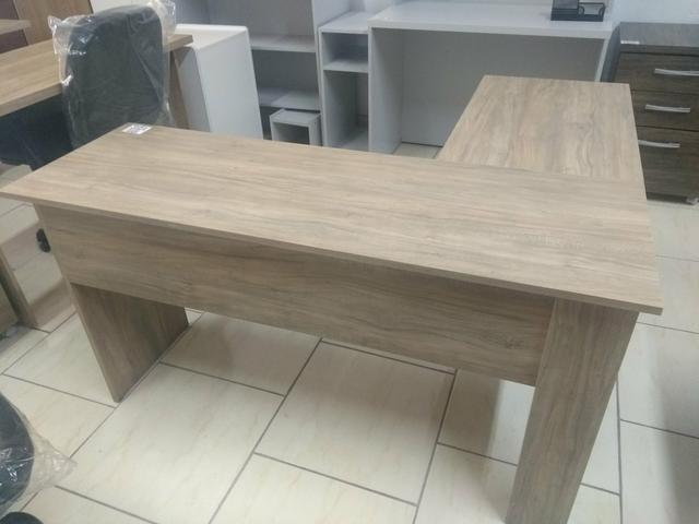 Mesa em L escritório com 01 gaveta novas fabricação própria