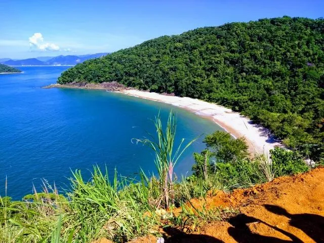 Condomínio Palm Beach Apto (Flat) Martim de Sá_800mts da Praia